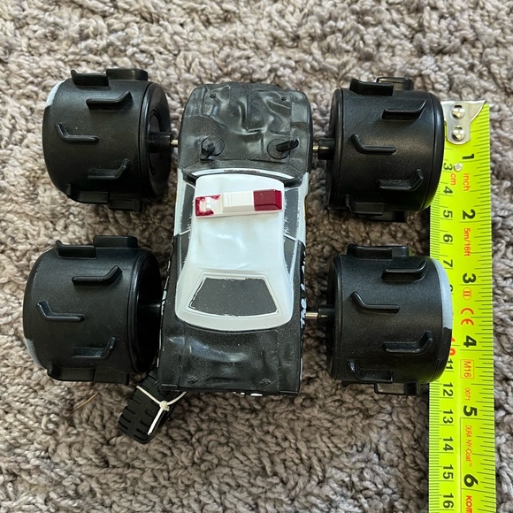 Disney/pixar lighting McQueen toy cars - Picture 11 of 12